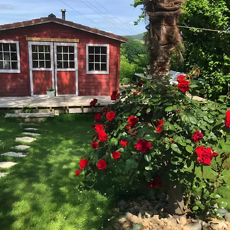 Holiday home Arja Parbayse